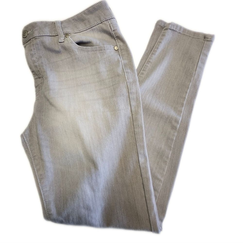 Altar'd State Silver Gray Skinny Stretch 5 Pocket Jeans, 31/13